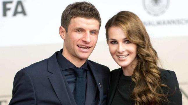 فان خال: زوجة مولر أفشلت انتقاله إلى مانشستر يونايتد في عام 2015