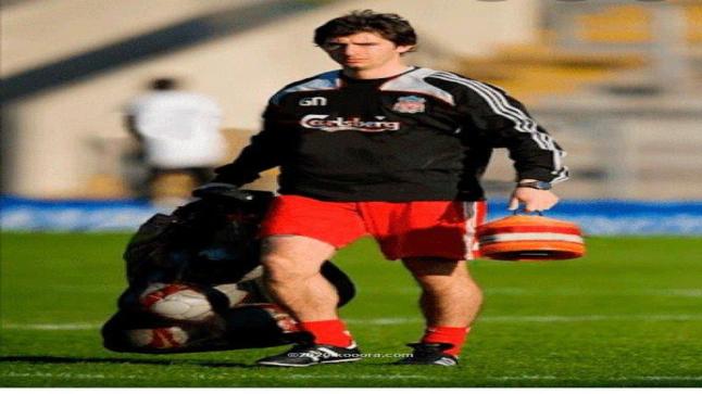 جيرارد نوس.. اتوقع تتويج كريم بنزيما بالكرة الذهبية هذا الموسم