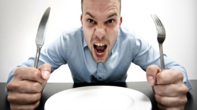 أسباب وراء الشعور المستمر بالجوع .. منها نقص البروتين